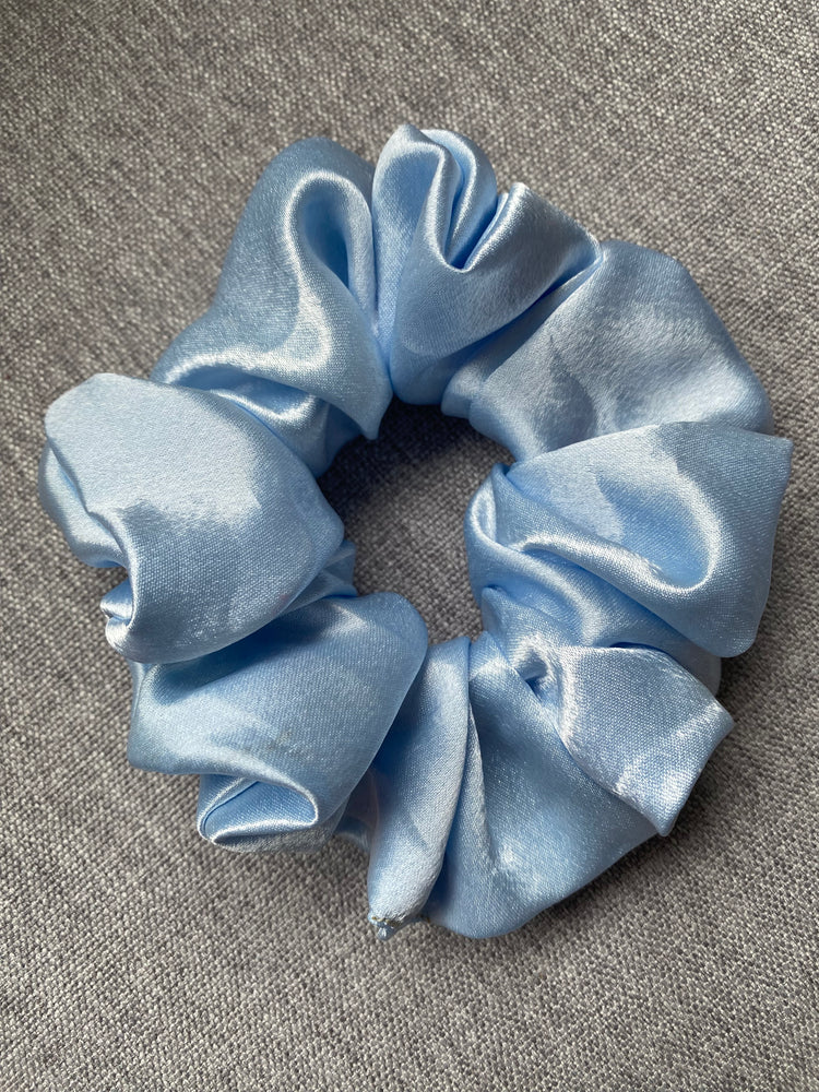 Bella Regular Scrunchie